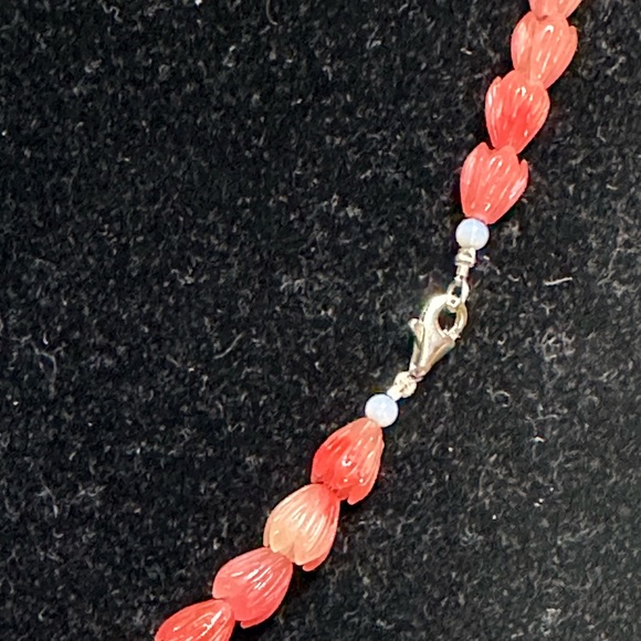 Coral Pink Pikake Flower & Edison Pearl Necklace w/.925 SS Handmade in Maui N65. - Picture 4 of 10